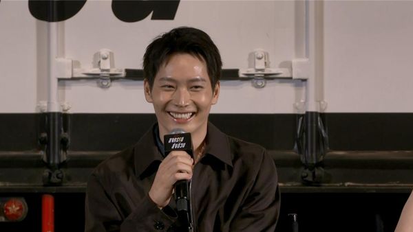 ▲《瘋狂獨角獸》導演諾塔彭布恩普拉可，率主演群納塔拉諾帕盧塔亞朋（Ice）、葉芷妤、帕朗羅克西爾普接受台灣媒體訪問。（圖／Netflix提供）