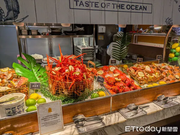 ▲十二廚海鮮季。（圖／記者黃士原攝）