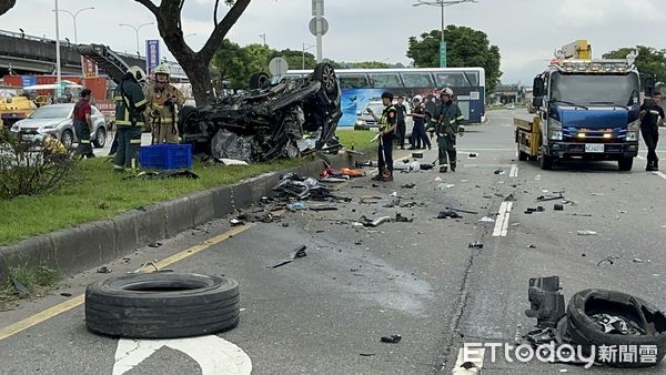 ▲▼ 台北市撫遠街今日發生一起嚴重車禍            。（圖／記者黃彥傑攝）