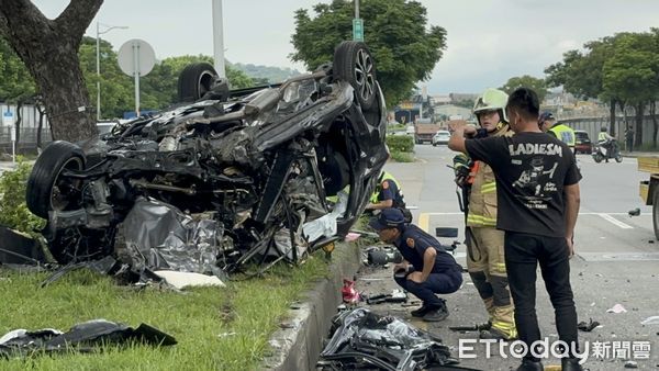 ▲▼ 台北市撫遠街今日發生一起嚴重車禍            。（圖／記者黃彥傑攝）
