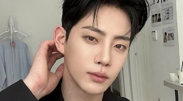 ▲▼ 29歲模特金鍾碩死因為墜樓。（圖／翻攝自金鍾碩IG）