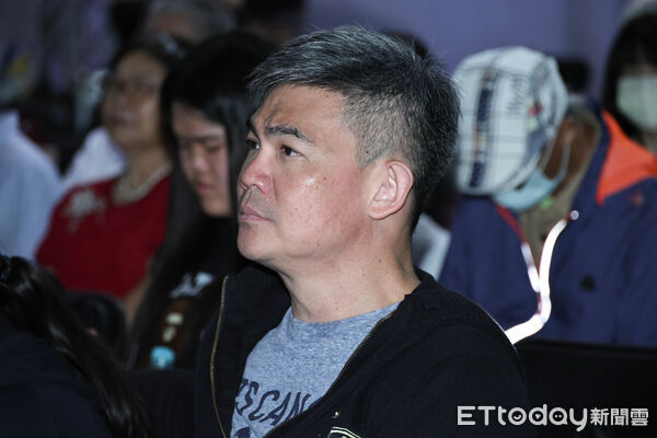 ▲▼  獨家訪問 前副總統連戰二媳婦路永佳台大復旦EMBA畢業典禮-連勝武 。（圖／記者黃克翔攝）