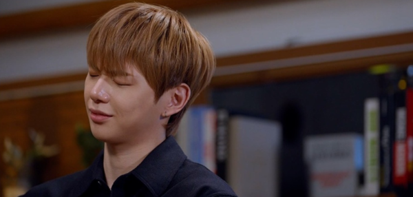 ▲《環環相扣的老故事》深入報導南韓史上最嚴重的性侵犯李重九事件。（圖／翻攝自SBS）