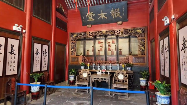 ▲黃安更新蔣氏故居影片卻意外引發不滿。（圖／翻攝自黃安微博）