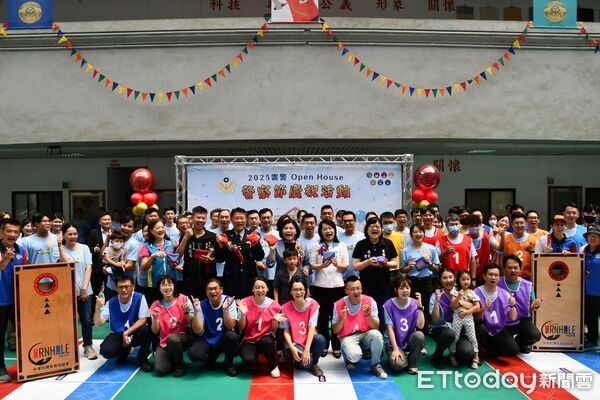 ▲雲林縣警察局今日舉辦「警察節慶祝活動暨家庭日」，首度開放局內園區辦理「Open House」園遊會。（圖／記者游瓊華翻攝）
