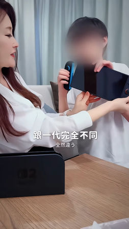 ▲麻衣兒子入鏡。（圖／翻攝自麻衣IG）
