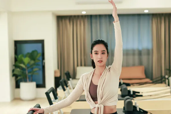 ▲陳庭妮在電視電影《慶祝》飾演的單親媽媽，在事業與家庭之間苦苦掙扎。（圖／寬想國際娛樂提供）