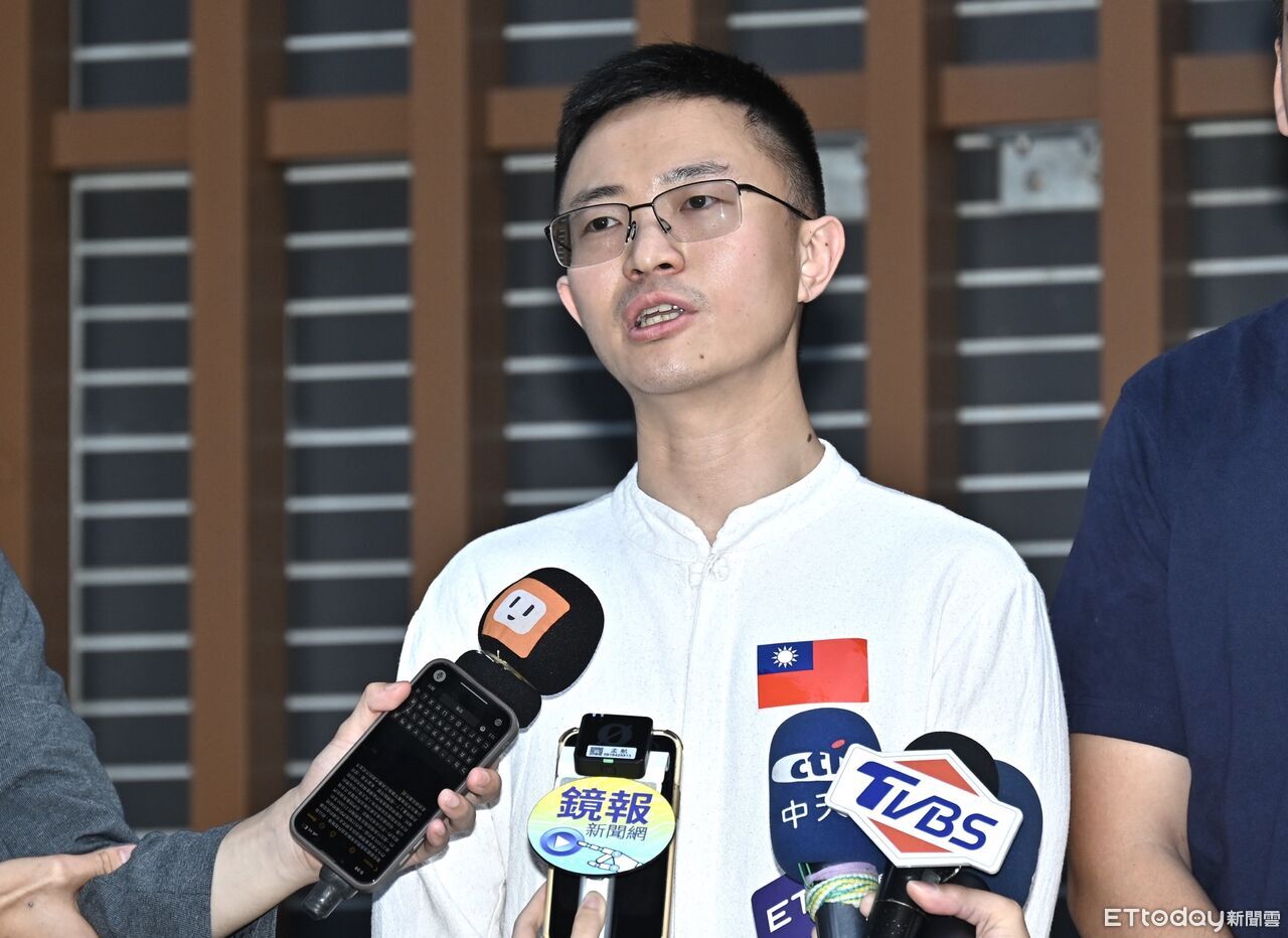 提7點國防「男女都服役2年」　北市議員：誰反對就是中共同路人