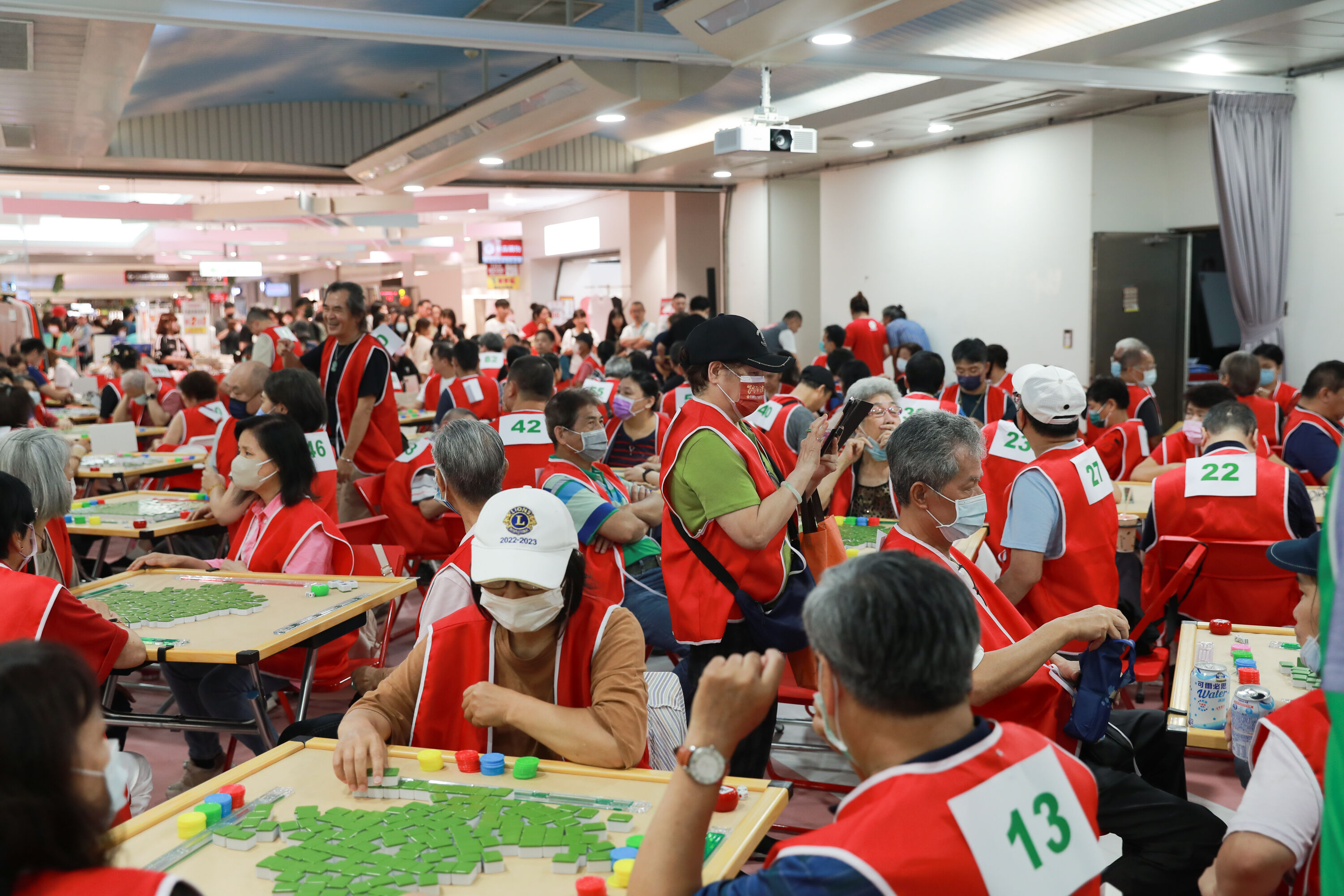 ▲▼東森廣場台北車站麻將大賽。（圖／記者周宸亘攝）