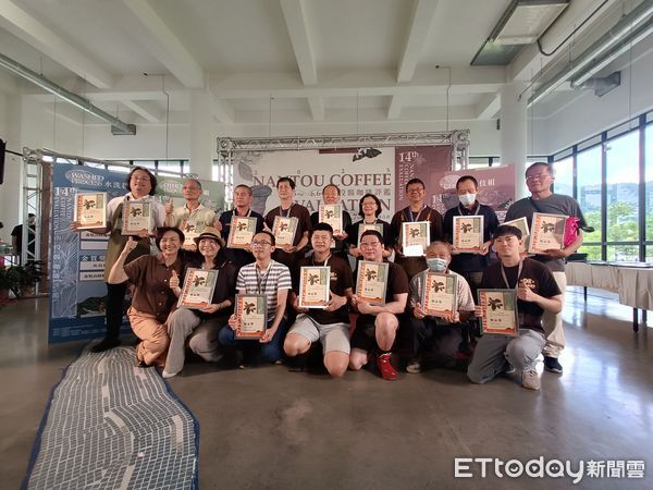 ▲114年南投縣咖啡評鑑結果出爐，「向陽台灣咖啡」勇奪三特等殊榮。（圖／台灣咖啡品質研究策進協會 提供）