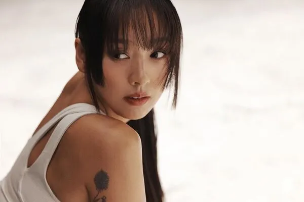 ▲▼李孝利退出廣告界11年還是超猛！　重磅回歸接代言「5個月內賺42億」。（圖／翻攝自李孝利IG）