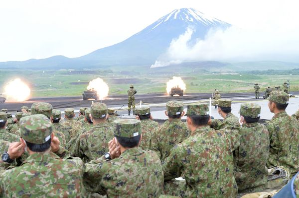 ▲▼日本陸上自衛隊在靜岡縣東富士演習場進行第67屆富士綜合火力演習。（圖／取自陸上自衛隊官網）