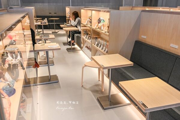 ▲▼涉谷蔦屋書店自助吧吃到飽不用台幣400元。（圖／部落客周花花提供）