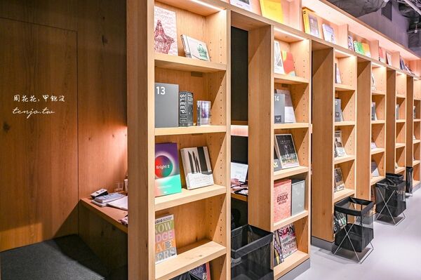 ▲▼涉谷蔦屋書店自助吧吃到飽不用台幣400元。（圖／部落客周花花提供）