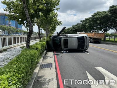 台中男「太累」自撞翻車一度意識不清　警消救出送醫