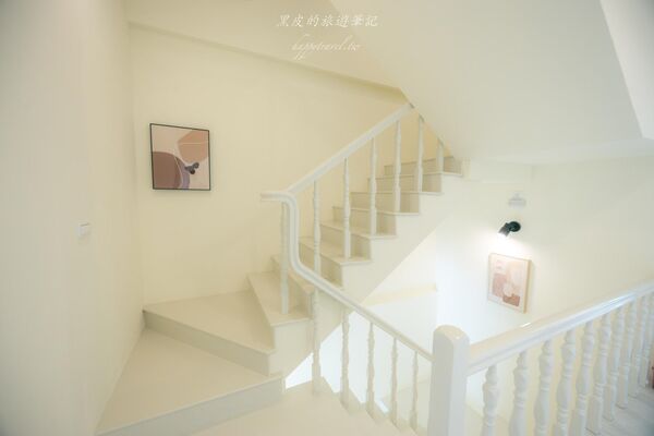 ▲▼一個人只要900元就可以享受到北歐質感民宿，庭院泳池簡直太Chill。（圖／部落客黑皮提供）