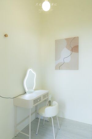 ▲▼一個人只要900元就可以享受到北歐質感民宿，庭院泳池簡直太Chill。（圖／部落客黑皮提供）