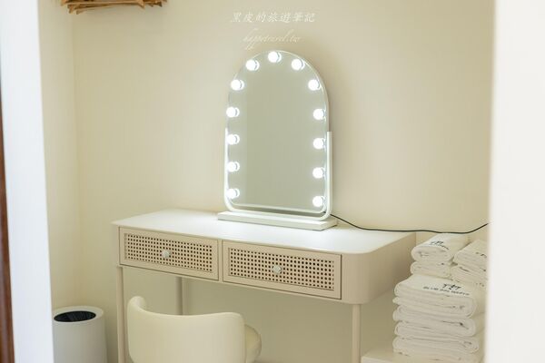 ▲▼一個人只要900元就可以享受到北歐質感民宿，庭院泳池簡直太Chill。（圖／部落客黑皮提供）