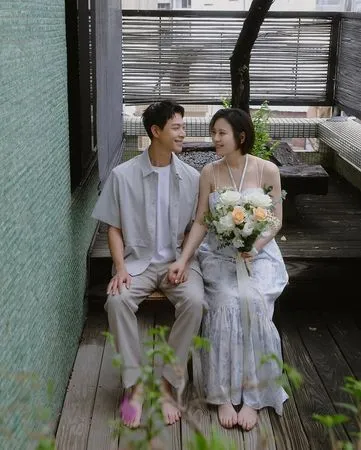 ▲▼連晨翔　劉品言。（圖／翻攝自Instagram／esther88）