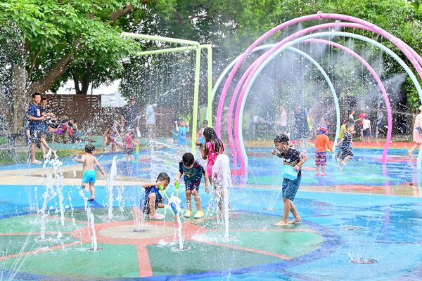 ▲▼潭雅神綠園道戲水區。（圖／台中市政府提供）