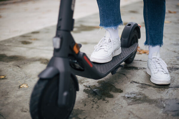 ▲▼電動滑板車,滑板車。（圖／VCG）