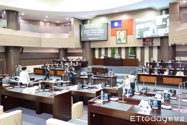 ▲南投縣議會縣政總質詢，中央刪減補助成為焦點。（圖／南投縣政府提供）