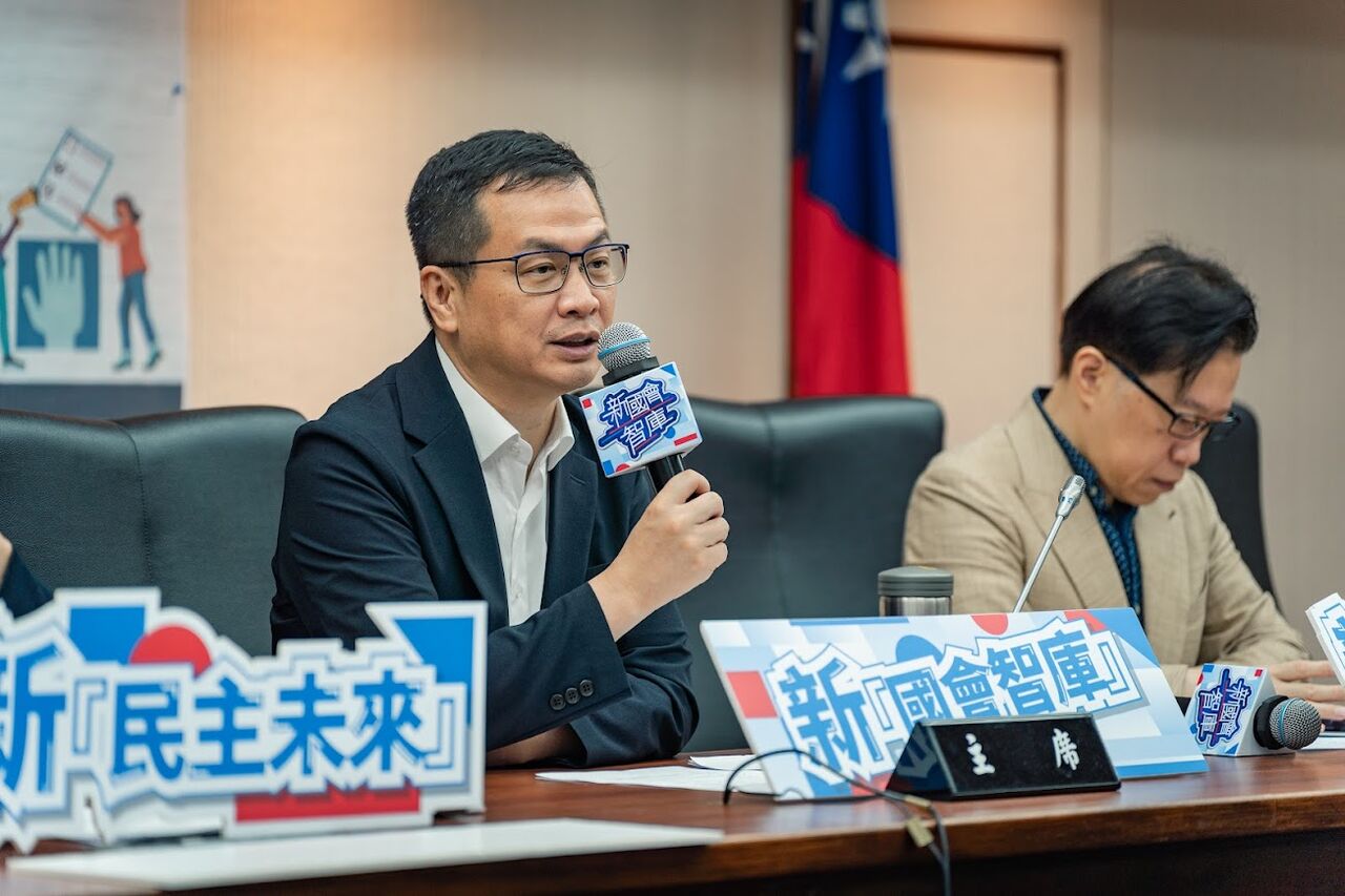 新國會智庫民調／北市54％民眾反罷免　蔣萬安滿意度輾壓賴清德