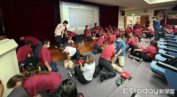 ▲基隆實戰導向BLS訓練 義消即戰力全面提升。（圖／記者郭世賢翻攝）