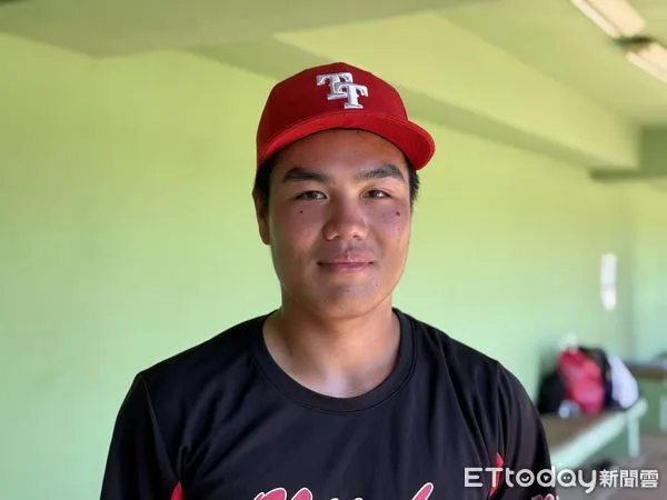 ▲▼        台東縣總教練陳峰岳、許庭愷     。（圖／記者王真魚攝）