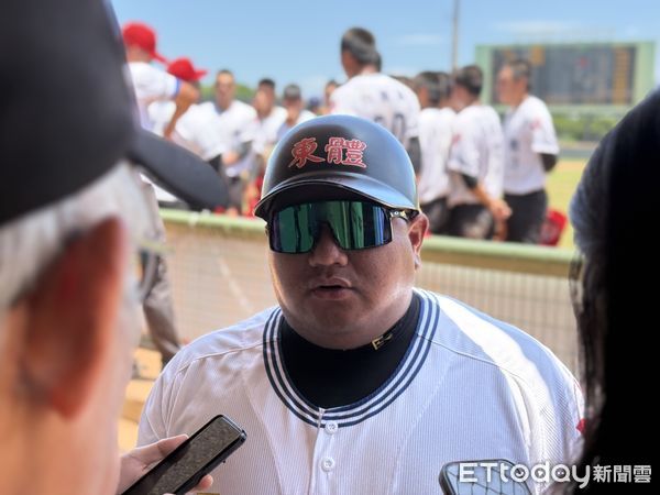 ▲▼        台東縣總教練陳峰岳、許庭愷     。（圖／記者王真魚攝）