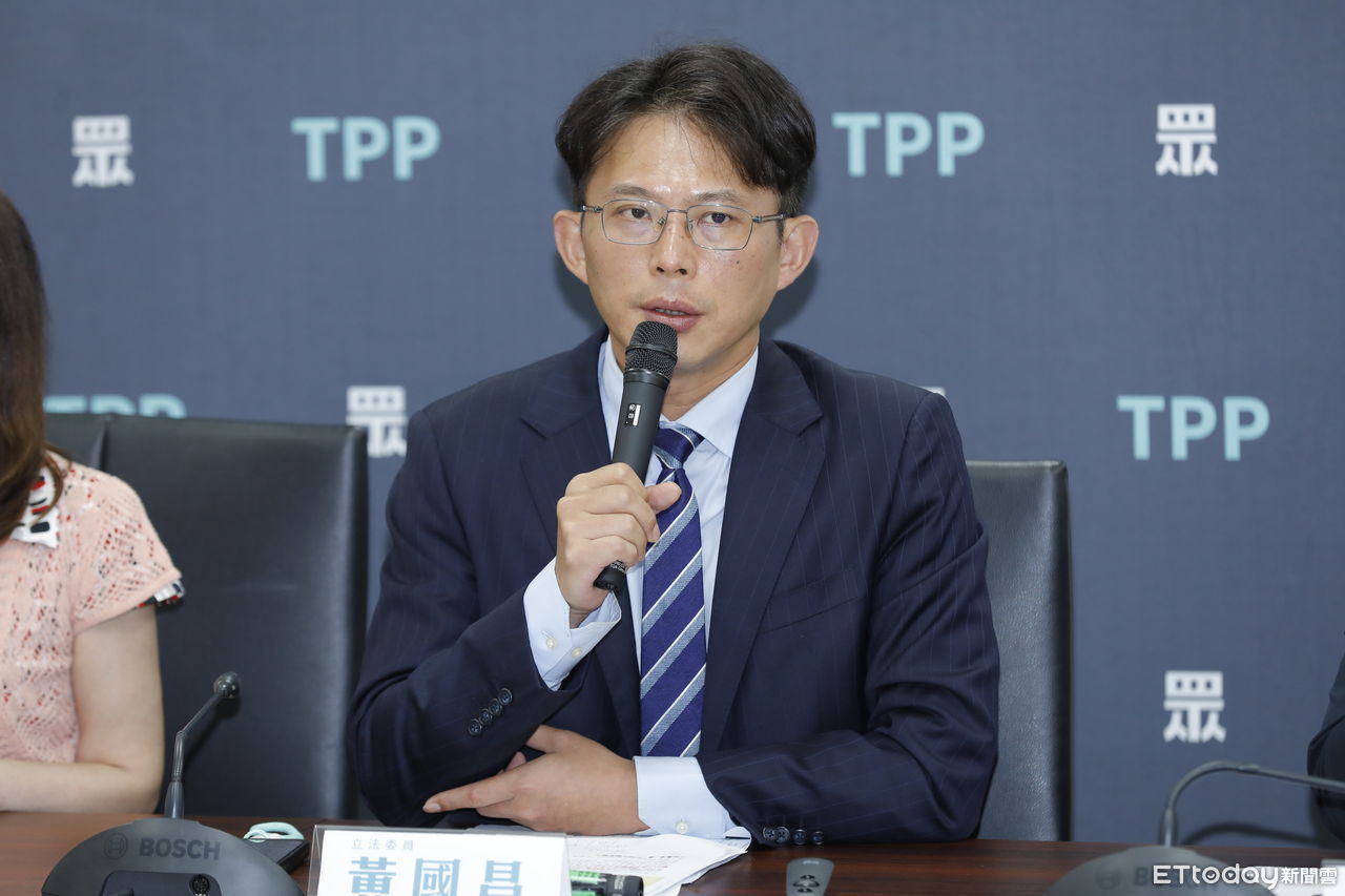 民進黨共諜案4人遭起訴　黃國昌：賴清德要繼續包庇吳釗燮？