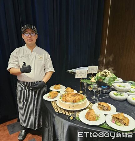 ▲黃秉樺考取37張餐飲證照並斬獲多項競賽金牌，展現技職實力。（圖／記者林東良翻攝，下同）