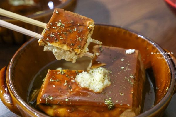 ▲▼雙連站宵夜推薦「福餃FUKGYO」，必吃鐵鍋煎餃。（圖／部落客陳小可提供）