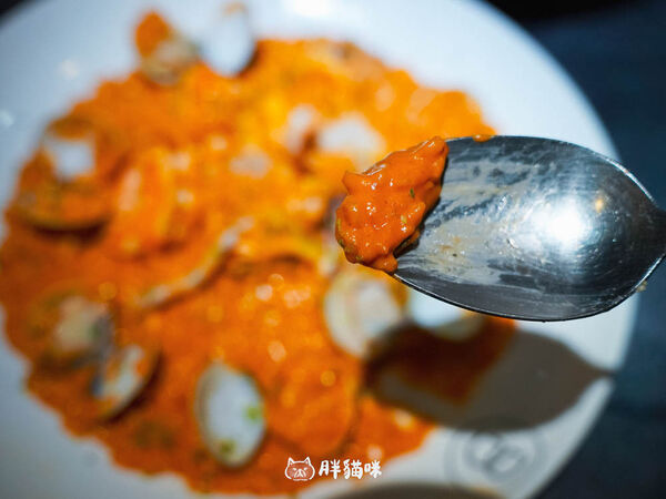▲▼台北東區美食推薦「Black Pepper」義大利餐酒館，必點這3道窯烤披薩。（圖／部落客胖貓咪提供）