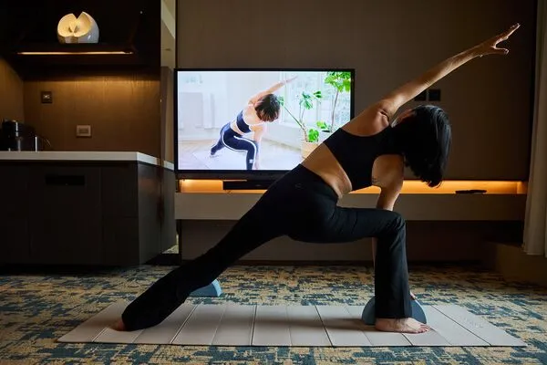 ▲新板希爾頓酒店攜手運動品牌ASPORT，推出「ASPORT DAY 活力希行」聯名住房專案。（圖／業者提供）