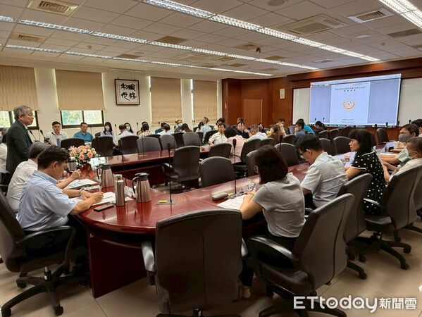 ▲▼ 嘉檢召開強化查緝廢清法案件聯繫會議跨機關交流蒐證情資積極查緝環保案件    。（圖／嘉義地檢署提供）