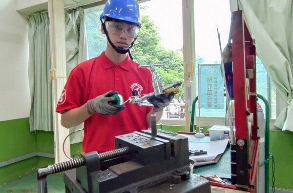 ▲第55屆全國技能競賽開跑桃竹苗分署誓師出征金牌