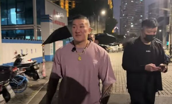 ▲▼看館長上海直播「超級失望」　詹江村譏諷：到底是有多自戀。（圖／翻攝館長惡名昭彰YouTube）
