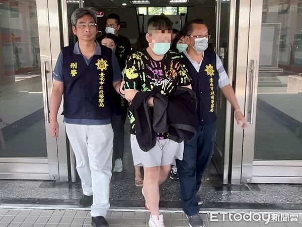 ▲台南刑大聯手查緝毒品集團，在雲林濱海地區查獲大量彩虹菸、愷他命等毒品，總市價達166萬元，逮捕張姓主嫌共8人。（記者林東良翻攝，下同）