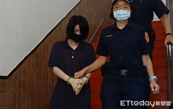 ▲▼桃園大溪潑汽油縱火燒死3歲女童的女同志鄧如惠。（圖／記者吳銘峯攝）