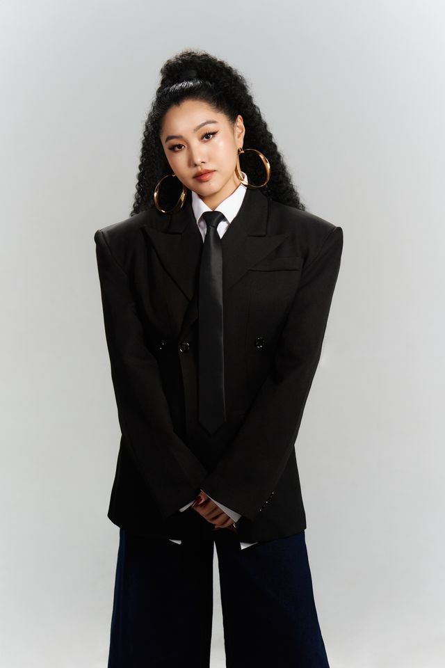 ▲▼  準金曲新人鄭雙雙將挺7個月孕肚走紅毯（圖／聲音的卡夫卡提供）