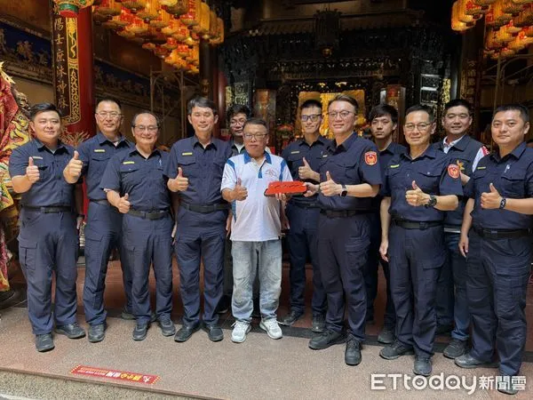 ▲西螺福興宮頒發「太平媽績優員警獎勵金」，鼓勵西螺警分局優秀警政人員、提升服務士氣。（圖／記者游瓊華翻攝）