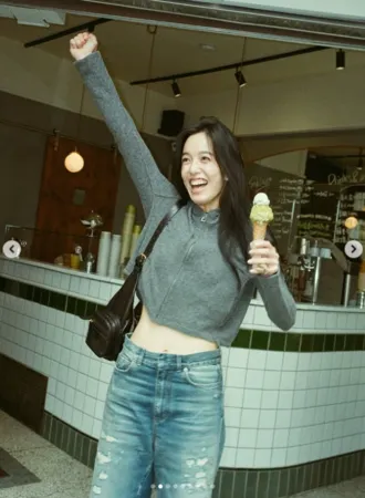 ▲▼陳庭妮。（圖／翻攝自Instagram／chen_ting_ni）