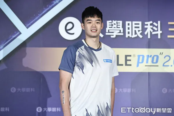 ▲王齊麟出席大學眼科記者會。（圖／記者林敬旻攝）