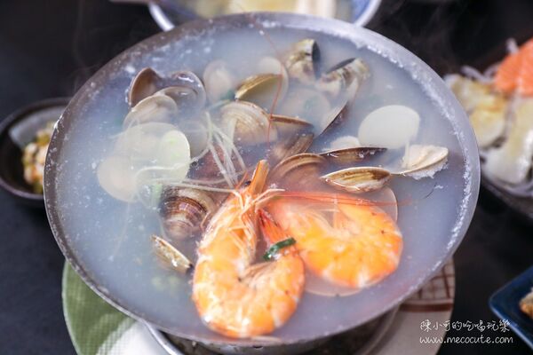 ▲▼新鱻獲水產店。（圖／部落客陳小可的吃喝玩樂授權提供）