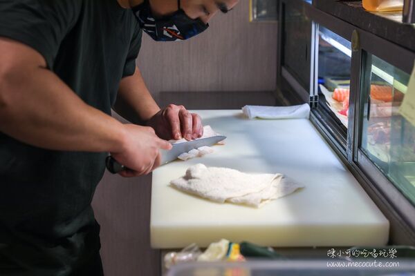 ▲▼新鱻獲水產店。（圖／部落客陳小可的吃喝玩樂授權提供）