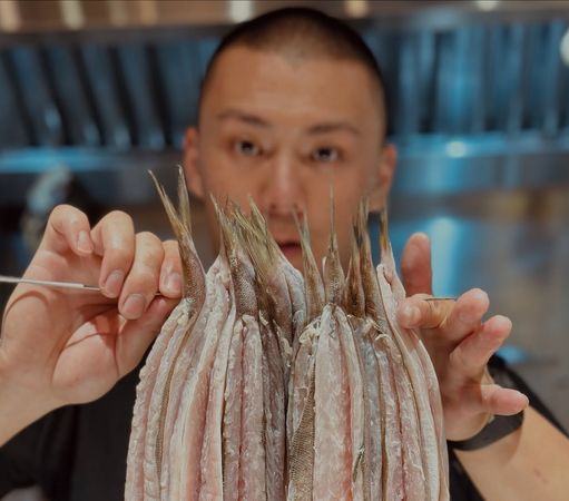 ▲「鯷魚餐廳」食材由主廚每日於市場及前鎮漁港採買而來。（圖／取自鯷魚餐廳臉書）