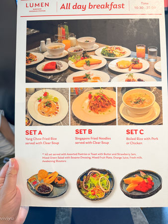 ▲▼曼谷平價飯店，小資族最愛僅需千元就能入住，臨近BTS站地理位置很好，二訪新增頂樓泳池吧用餐空間。（圖／部落客VIVIYU提供）
