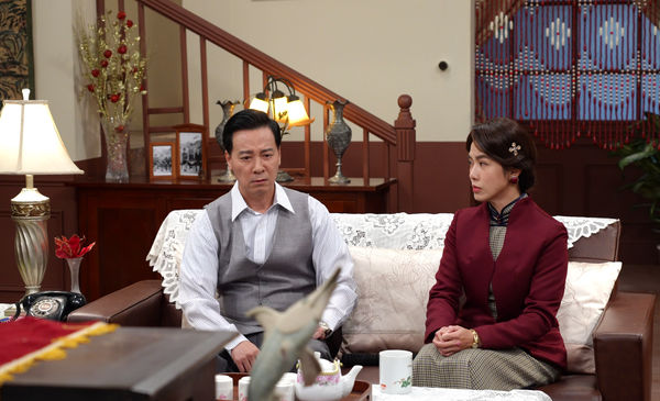 ▲尹昭德(左)和黃瑄在《寶島西米樂》中，因女兒蔡祥離家出走擔心不已。（圖／台視提供）