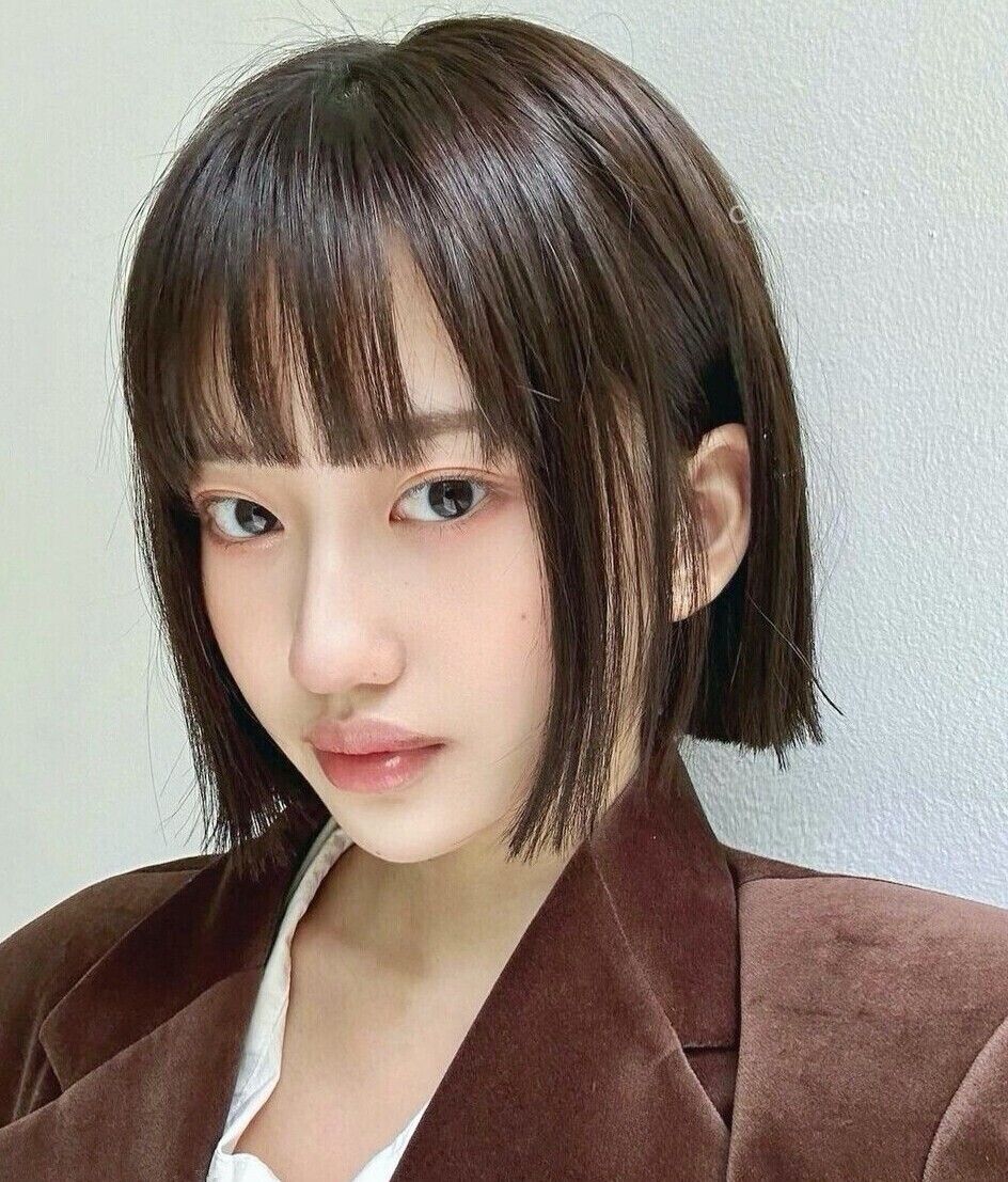 ▲短髮瀏海   。（圖／翻攝自IG）